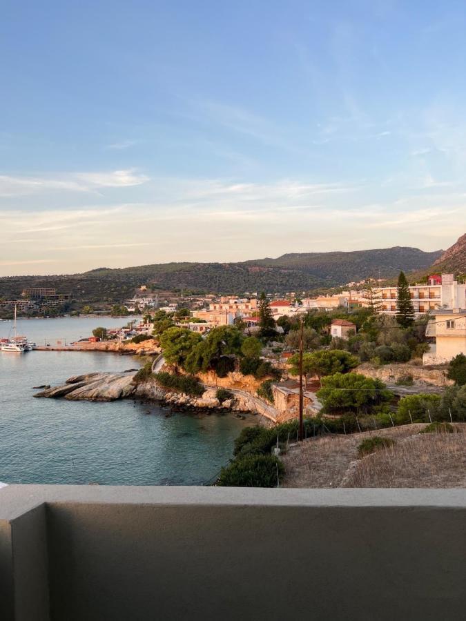 Kores Aegina Agia Marina  Esterno foto