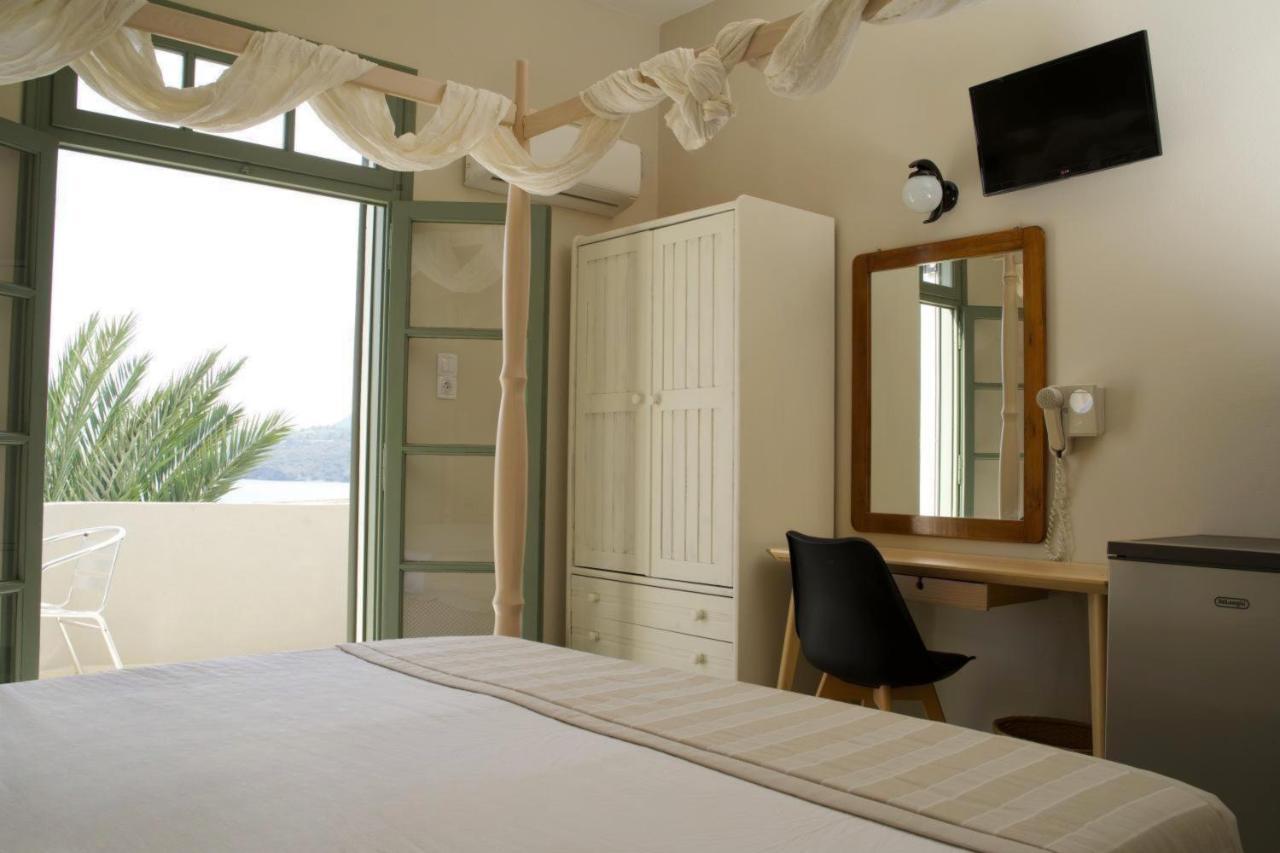 Kores Aegina Agia Marina  Esterno foto