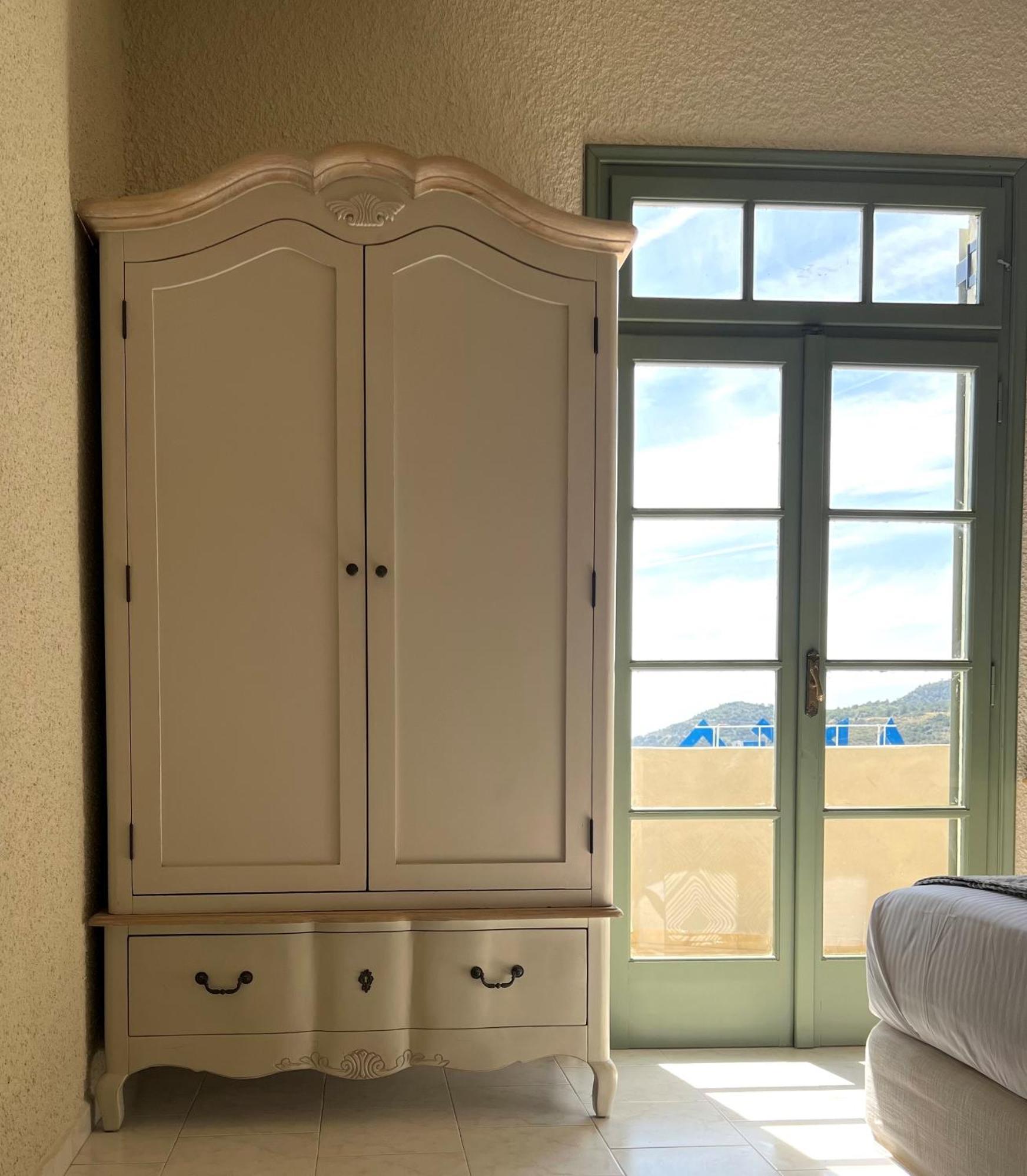 Kores Aegina Agia Marina  Esterno foto